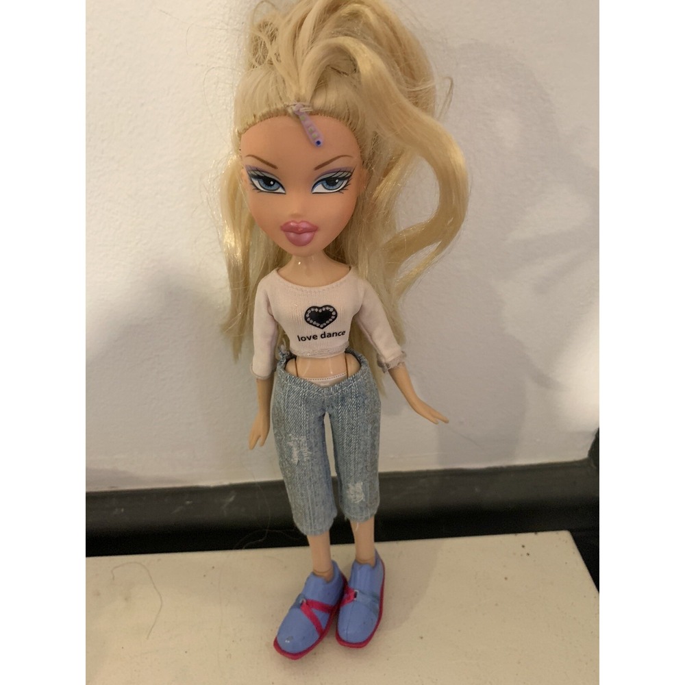 Bratz Genie Magic Cloe Doll Fashion MGA Blonde 1st Edition‎ 2006